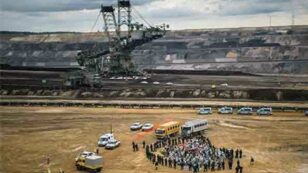 1,000 Activists Join Together to Say No to Big Coal