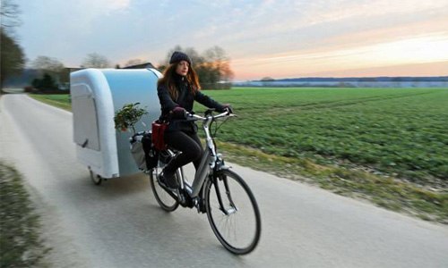 Camper You Pull With Your Bike Turns the World Into Your Backyard