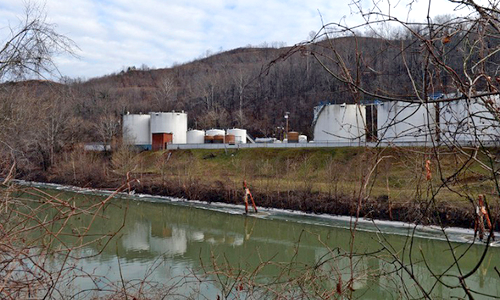 One Month After West Virginia Chemical Spill Major Data Gaps and Uncertainties Remain