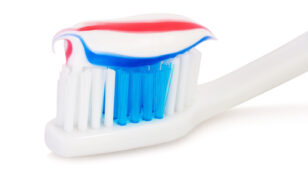 6 Toothpaste Ingredients You Should Avoid