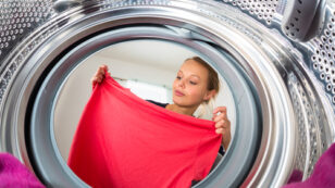 7 Green Ways to Ditch That Static Cling Without Resorting to Toxic Dryer Sheets