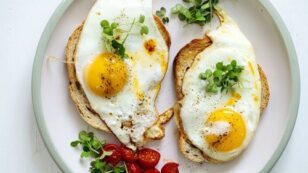 Why Eating Eggs Helps You Lose Weight