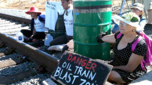 3 Arrested Blockading Train Tracks Protesting Oil-By-Rail