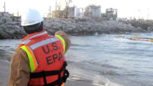 Chicago Mayor Demands Answers From BP After Oil Spill