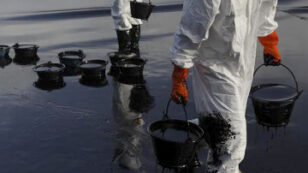 50 Tons of Crude Oil Spill in Thailand