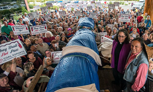 Hundreds Gather to Oppose North America’s Largest Coal Terminal