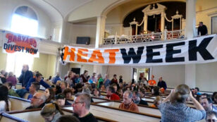 200 Protesters Block Building Entrance to Kick Off Harvard ‘Heat Week’ Demanding Divestment from Fossil Fuels
