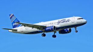 JetBlue to Be First Carbon Neutral Airline in U.S.