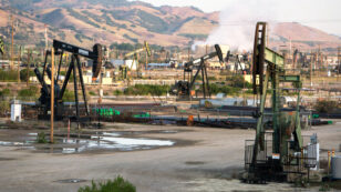 Fracking California Threatens Water Supplies