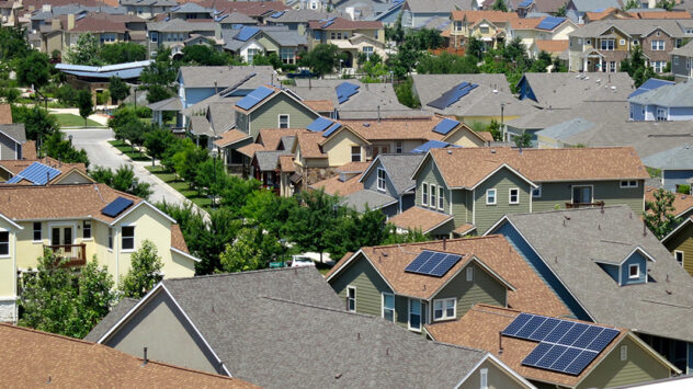 Rooftop Solar and EVs Save Water and Cut Pollution: Better Use of Data Will Optimize the Benefits