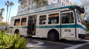 $73 Billion Clean Bus Plan Unveiled by Senators Brown, Schumer