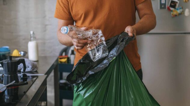 5 Best Biodegradable Garbage Bags (2022)