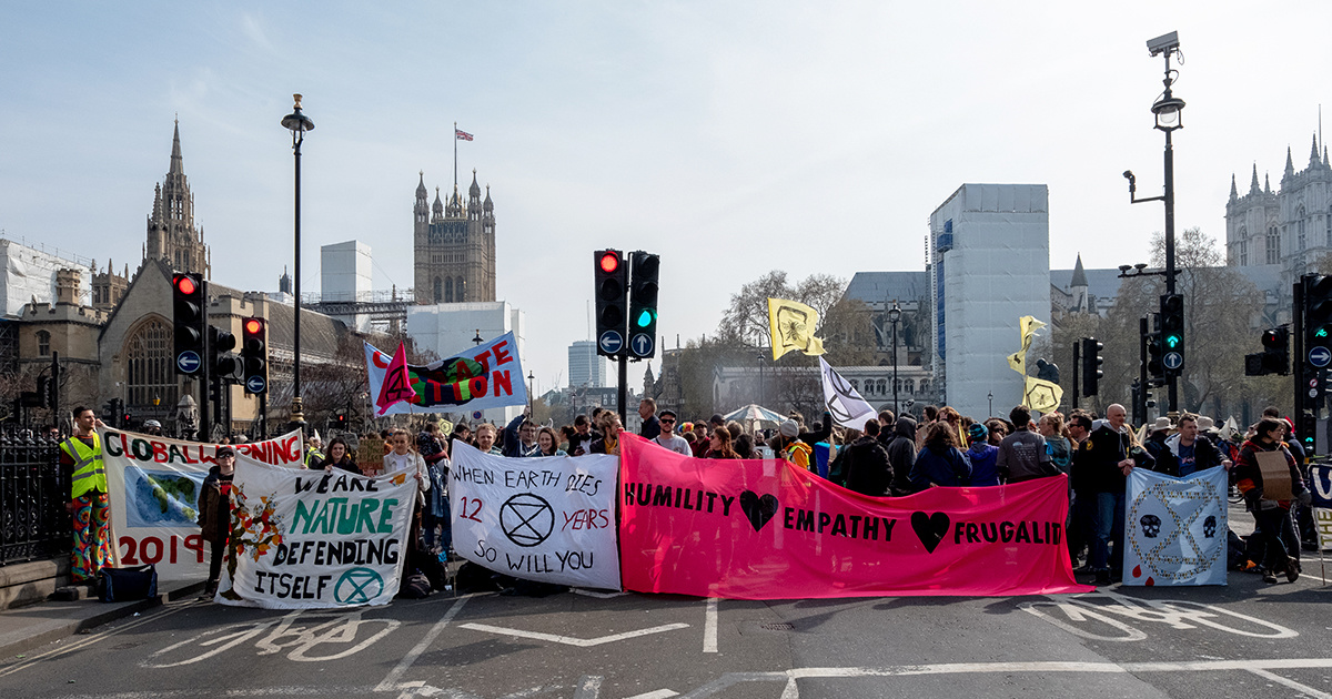 100+ Arrested in London Extinction Rebellion Protests