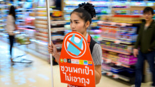 Thailand Begins the New Year With Plastic Bag Ban
