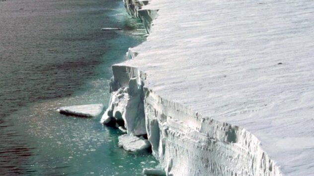 Antarctic Warming Threatens World’s Second Largest Ice Shelf