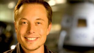 Elon Musk Reveals How He’s Going to Take Us to Mars