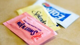 Do Artificial Sweeteners Affect Blood Sugar and Insulin?