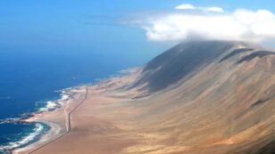 Huge Hydropower Plant to Harness Seawater and Solar Power in South America’s Driest Desert