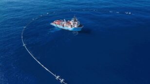 World’s First Ocean Cleanup System Isn’t Yet Doing Its Job