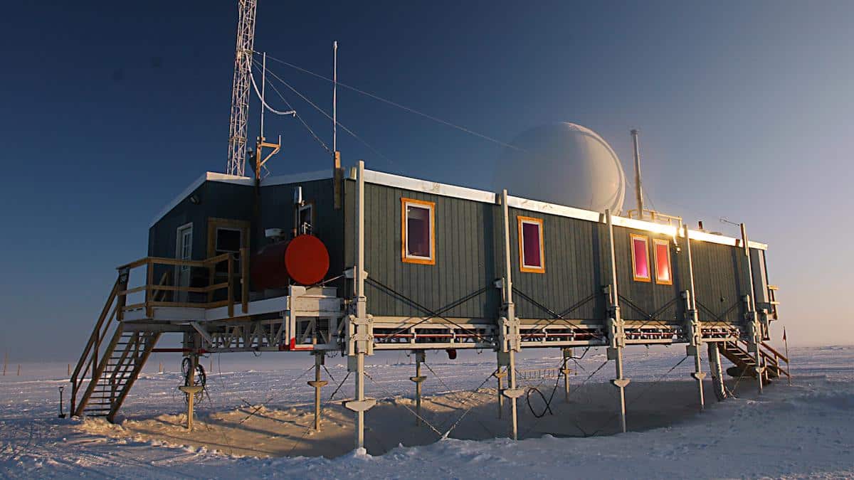 <wbr />The National Science Foundation's Summit Greenland Environmental Observatory.