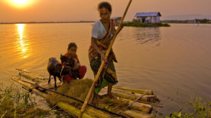 Growing Number of Bangladeshis Flee Rising Waters