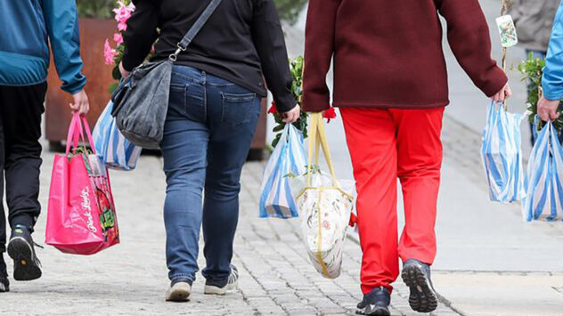 German Environment Minister Calls for Plastic Bag Ban