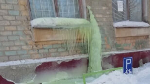 Green Snow Raises Pollution Concerns in Russian City