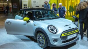 BMW’s Iconic Mini Cars to Go All-Electric From 2030