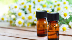 5 Essential Oil Recipes for All Your Spring Cleaning