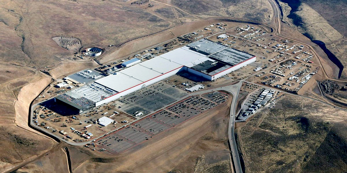 Tesla Flips Switch on Gigafactory to Accelerate World’s Transition to Renewable Energy