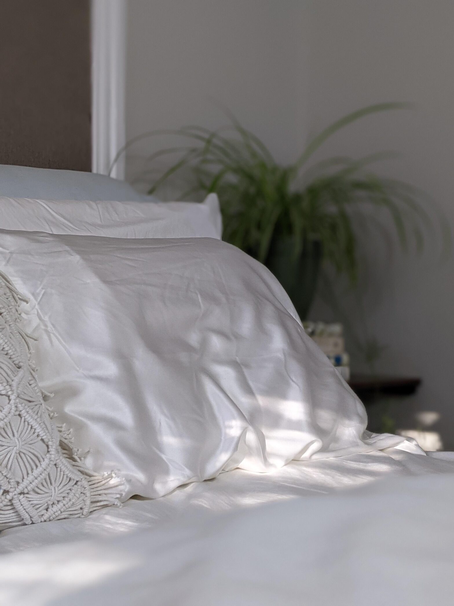 The Best Organic Sheets & Blankets for Your Linen Closet