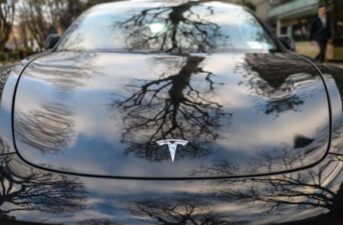 Tesla Changes Stance on Bitcoin Amid Climate Concerns