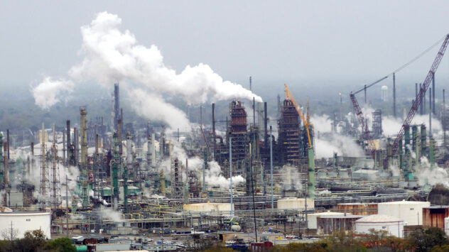 Exxon Refinery Catches Fire Day After Government Settles Over Pollution From Other Gulf Plants