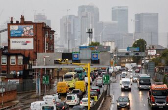 More Heart Attacks and Strokes on High Pollution Days in England, Research Finds