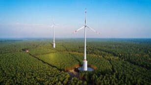 World’s First Wind-Hydro Farm Supplies Power Even When There’s No Wind