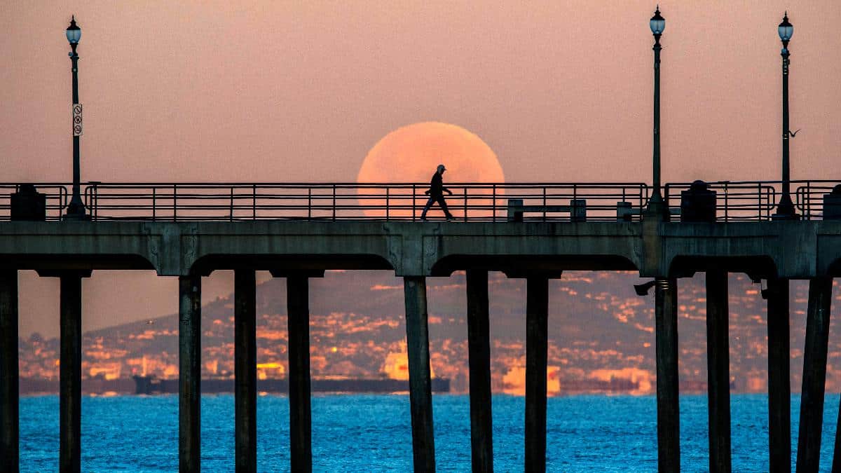 This Supermoon Has a Twist – Expect Flooding, but a Lunar Cycle Is Masking Effects of Sea Level Rise