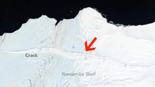 Ice Shelf Twice the Size of Manhattan Is About to Break Off From Antarctica