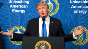 Trump Takes Advantage of Europe’s Fossil Fuel Dependence