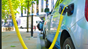 Rapid Rise of UK Electric Vehicles Sees National Grid Double Its 2040 Forecast