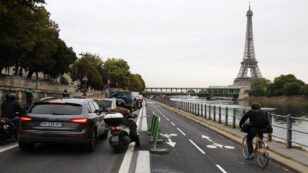 Paris Plans to Be Completely Cyclable by 2026
