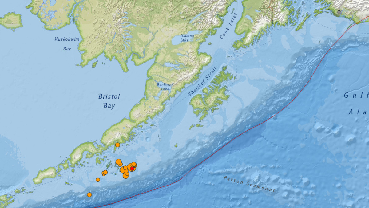 7.8 Earthquake Strikes off Alaska