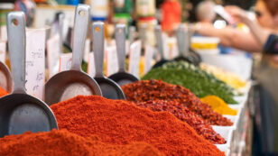 8 Science-Backed Benefits of Paprika