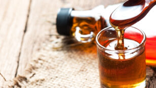 6 Vegan Alternatives to Honey