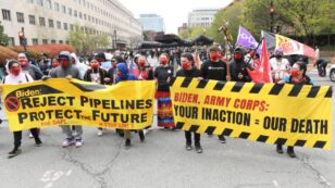 Biden Administration Lets DAPL Oil Continue to Flow Without Permit