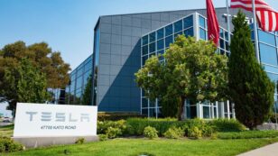 Tesla, PG&E to Help Build World’s Largest Energy Storage Facility in California