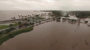 Hawaii Devastated by Flooding as Lane Rainfall Nears U.S. Record