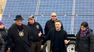 Mark Ruffalo Delivers Solar Panels to Camp Where Thousands Are Fighting the Dakota Access Pipeline