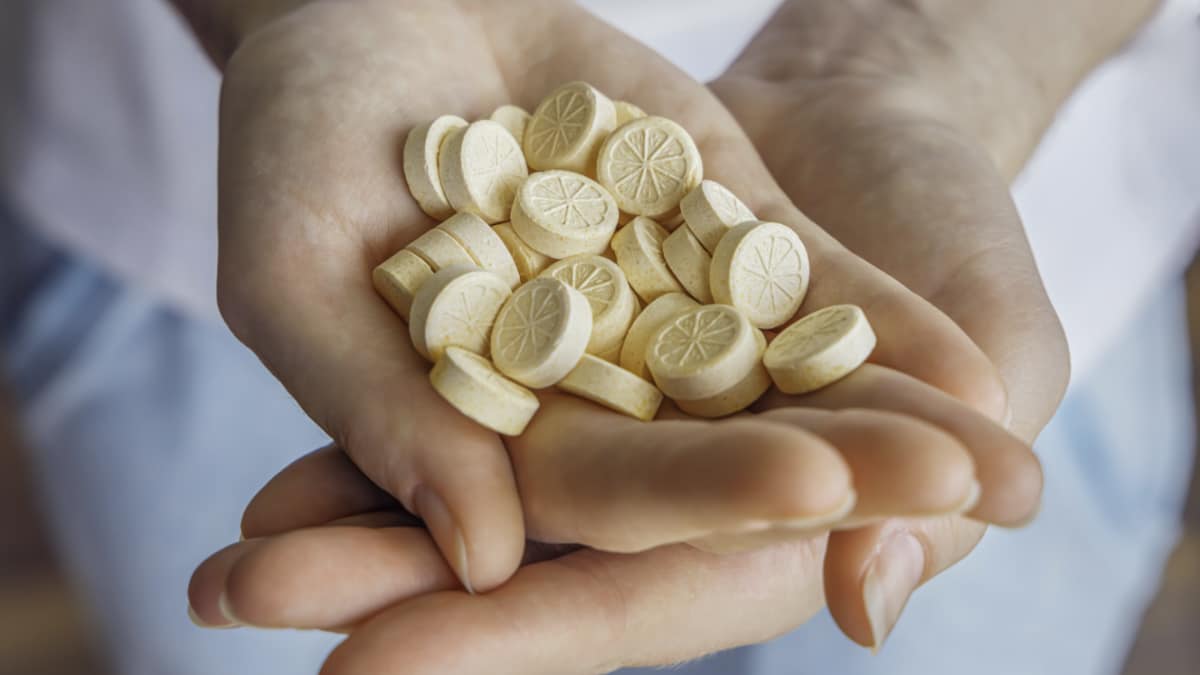 Can Supplements Help Fight COVID-19? Here’s What We Know