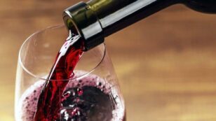 Is a Glass of Wine at Night Healthy?