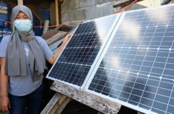 Philippine Women Use Solar, Organizing to Build Resilience